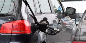 COMBUSTIBLES: APROBARON UNA NUEVA SUBA DEL IMPUESTO QUE SE TRASLADA AL PRECIO DE LA NAFTA Y EL GASOIL