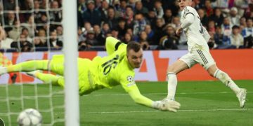EL GRAN PARTIDO DE MASTANTUONO EN EL TRIUNFO DEL REAL MADRID
