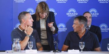 EL GOBIERNO Y LA CGT DISCUTIRÁN DESDE LA SEMANA PRÓXIMA CAMBIOS EN LA REFORMA LABORAL PARA FACILITAR SU APROBACIÓN