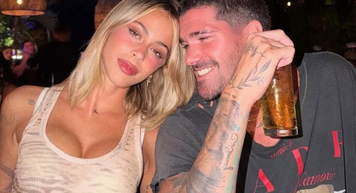 CRECEN LOS RUMORES DE EMBARAZO DE TINI STOESSEL