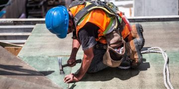 CRECE LA INFORMALIDAD EN ARGENTINA Y YA AFECTA A MÁS DE 5,6 MILLONES DE PERSONAS