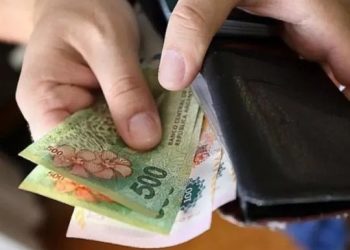 QUÉ AUMENTOS LLEGAN EN ENERO: TRANSPORTE, NAFTA Y VTV