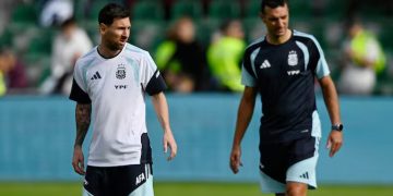 LIONEL SCALONI HABLÓ DE SU ENCUENTRO CON MESSI DURANTE SUS VACACIONES EN ARGENTINA