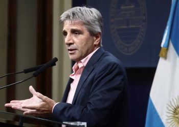 CAPUTO RECONOCIÓ QUE LAS TASAS DE INTERÉS ESTÁN ALTAS Y PRONOSTICÓ CUÁNDO EMPEZARÍAN A BAJAR