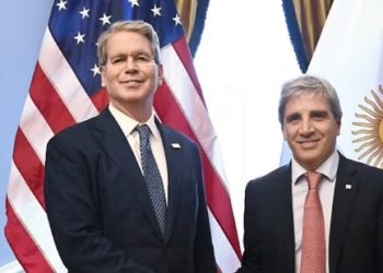 LA ARGENTINA PAGARÁ HOY VENCIMIENTOS POR USD 878 MILLONES AL FMI