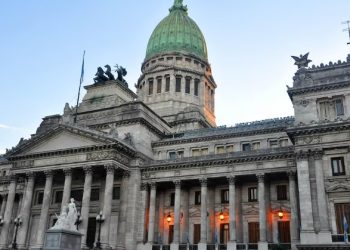 EL GOBIERNO PRORROGÓ LAS SESIONES EXTRAORDINARIAS PARA TRATAR EL FINANCIAMIENTO UNIVERSITARIO