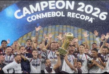 HISTÓRICO: LANÚS VENCIÓ 3-2 A FLAMENGO EN BRASIL Y ES CAMPEÓN DE LA RECOPA SUDAMERICANA