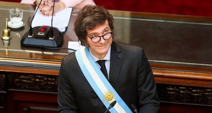 EL GOBIERNO CELEBRÓ LA MEDIA SANCIÓN A LA REFORMA LABORAL Y ASEGURÓ QUE ES UN PUNTO DE INFLEXIÓN EN LA HISTORIA