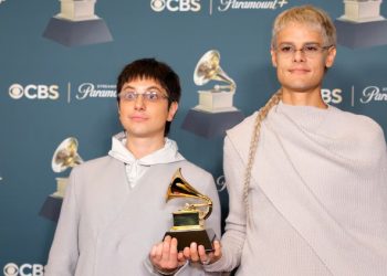 CA7RIEL Y PACO AMOROSO GANARON EN LOS PREMIOS GRAMMY 2026