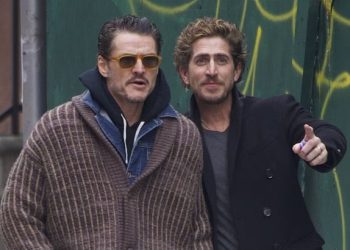 RUMORES DE ROMANCE ENTRE PEDRO PASCAL Y EL DISEÑADOR ARGENTINO RAFA OLARRA