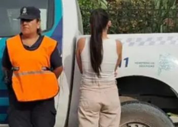 LE ROMPIÓ LA NARIZ DE UN RODILLAZO A SU PAREJA, FUE APREHENDIDA