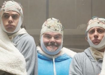 CA7RIEL Y PACO AMOROSO ESTRENARON SU ACTUACIÓN DE JACK BLACK