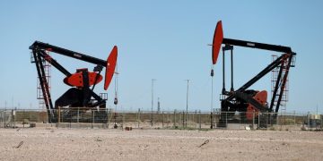 POR LA SUBA DEL PETRÓLEO, LAS EXPORTACIONES ARGENTINAS PODRÍAN SUPERAR POR PRIMERA VEZ LOS USD 100.000 MILLONES EN 2026