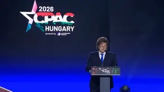 MILEI EN HUNGRÍA; PROMETIÓ QUE TERMINARÁ DE «EXTERMINAR LA INFLACIÓN» PARA FINES DE 2027