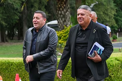LOS ARGUMENTOS DEL JUEZ PARA PROCESAR Y EMBARGAR A TAPIA Y TOVIGGINO POR PRESUNTA EVASIÓN FISCAL