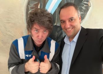 MANUEL ADORNI DARÁ UNA CONFERENCIA DE PRENSA EN CASA ROSADA Y RESPONDERÁ PREGUNTAS TRAS LOS CUESTIONAMIENTOS