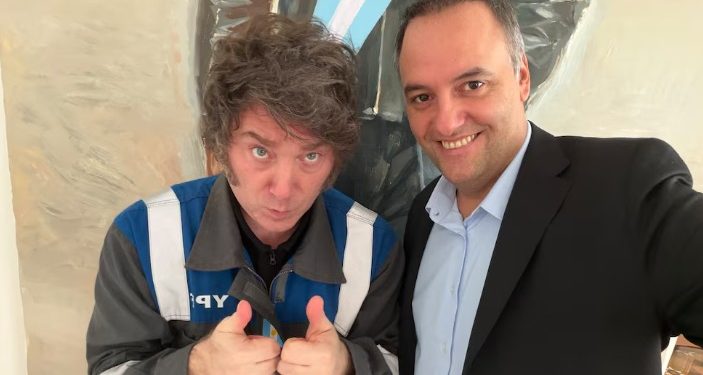 MANUEL ADORNI DARÁ UNA CONFERENCIA DE PRENSA EN CASA ROSADA Y RESPONDERÁ PREGUNTAS TRAS LOS CUESTIONAMIENTOS