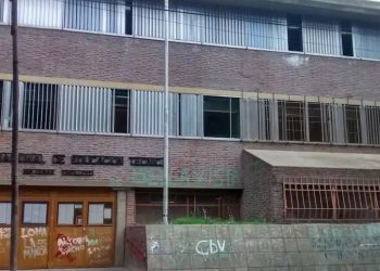 ALBARRACÍN: «NOS ENTERAMOS POR LOS DOCENTES EL CIERRE DE CURSOS EN LA TÉCNICA N°2»