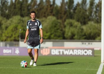 CON LIONEL MESSI, LA SELECCIÓN ARRANCÓ SU PREPARACIÓN PARA LOS AMISTOSOS ENTRE MAURITANIA Y ZAMBIA