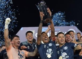 GIMNASIA Y MIDLAND SON LOS PRIMEROS CLASIFICADOS A LOS OCTAVOS DE LA COPA ARGENTINA