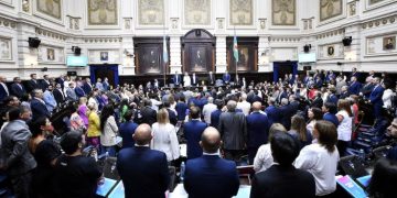 SE TENSA UNA DEFINICIÓN POR LAS REELECCIONES INDEFINIDAS Y BUSCAN QUE LO RESUELVA LA CORTE BONAERENSE