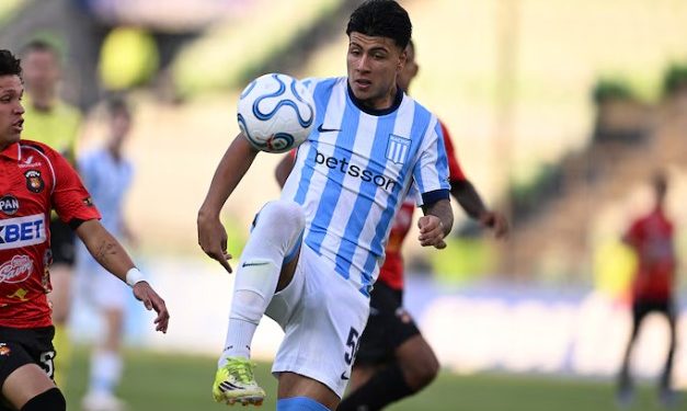 RACING EMPATÓ 1-1 CON CARACAS EN VENEZUELA Y COMPROMETIÓ SU FUTURO EN LA COPA SUDAMERICANA