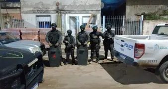 DOS VIVIENDAS FUERON ALLANDAS Y SECUESTRARON VARIAS ARMAS DE FUEGO
