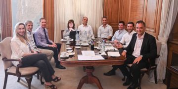 MANUEL ADORNI VOLVERÁ A REUNIR A LA MESA POLÍTICA EN UNA SEMANA CLAVE PARA LA CAUSA POR PRESUNTO ENRIQUECIMIENTO