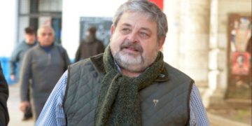 LÓPES: «LOS JUBILADOS VIENEN LLORANDO A VER SI SE LES PUEDE SACAR ALGÚN MEDICAMENTO PORQUE NO PUEDEN PAGARLO»