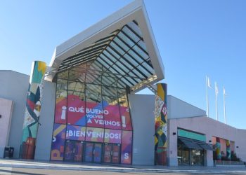 VEGA: «NO HABÍA EMPLEADOS, ESTABAN SOLO LOS DUEÑOS QUE ERAN LOS QUE QUERÍAN ABRIR»