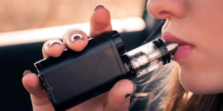 ALONSO: «LOS VAPEADORES CAUSAN PROBLEMAS EN LA SALUD Y ME PREOCUPA QUE MUCHOS JÓVENES LO USAN»