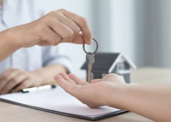 CAYERON LOS CRÉDITOS HIPOTECARIOS: ABRIL MARCÓ EL MONTO MÁS BAJO EN LOS ÚLTIMOS 18 MESES