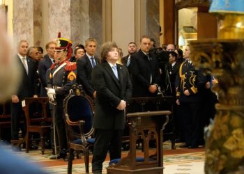 LA IGLESIA SUMA SEÑALES DE DESCONTENTO EN CONTRA DEL GOBIERNO Y SE TENSIONA EL VÍNCULO TRAS EL TEDEUM