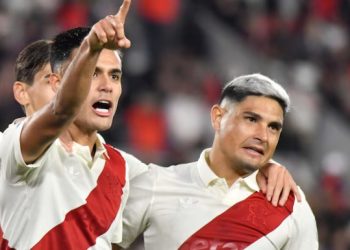 RIVER PLATE GOLEÓ 3-0 A BLOOMING Y SE CLASIFICÓ A LOS OCTAVOS DE FINAL DE LA COPA SUDAMERICANA