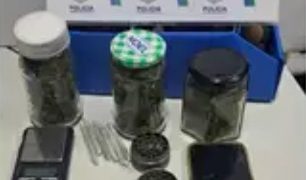DOS JOVENES FUERON APREHENDIDOS POR POSESIÓN DE DROGA