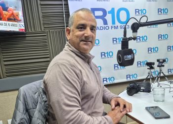 NÚÑEZ FARIÑA: «SI ESTO SIGUE ASÍ VAMOS A SUFRIR UN COLAPSO SANITARIO»