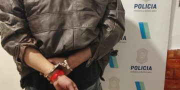 AGREDIO A POLICÍAS MUJERES EN UN OPERATIVO Y TERMINÓ DETENIDO