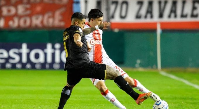 BARRACAS CENTRAL VENCIÓ 1-0 A HURACÁN Y AVANZÓ A LOS OCTAVOS DE FINAL