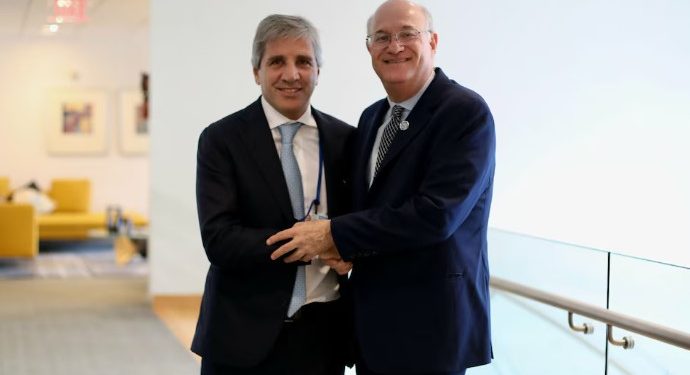 EL BID APROBÓ UNA GARANTÍA DE USD 550 MILLONES A LA ARGENTINA PARA PAGAR LA DEUDA