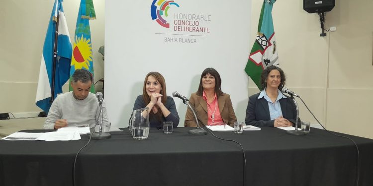 JORNADAS DE MEDIO AMBIENTE: «ES IMPORTANTE PENSAR ACCIONES Y PROPUESTAS QUE GENEREN CAMBIOS»