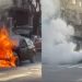 SE INCENDIÓ UN AUTO EN PLENO CENTRO BAHIENSE