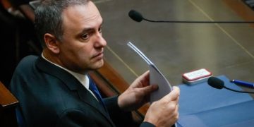 LA DECLARACIÓN JURADA DE ADORNI: DIJO QUE GANÓ USD 300.000 CON BITCOIN Y MODIFICÓ EL PATRIMONIO FAMILIAR DESDE 2020