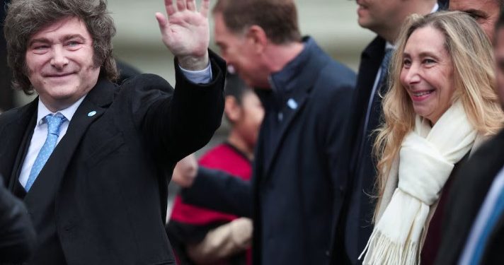 YA SIN ADORNI, JAVIER Y KARINA MILEI RECIBIRÁN A DIPUTADOS Y SENADORES PARA DEJAR ATRÁS INTERNAS Y ORDENAR LA AGENDA