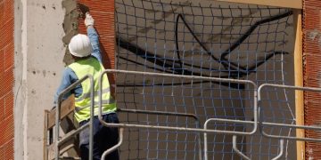 MÁS DEL 40% DE LOS EMPLEADOS DEL SECTOR PRIVADO TRABAJA EN LA INFORMALIDAD