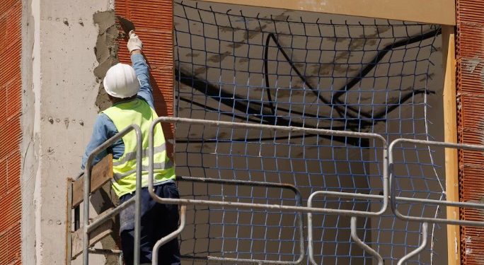 MÁS DEL 40% DE LOS EMPLEADOS DEL SECTOR PRIVADO TRABAJA EN LA INFORMALIDAD