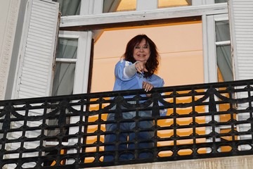 LA DEFENSA DE CFK BUSCA FRENAR EL REMATE DE SUS BIENES