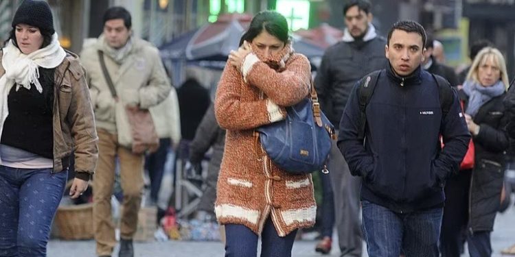 CON SENSACIÓN TÉRMICA DE -10,3°C, BAHÍA VIVIÓ LA MAÑANA MÁS FRÍA DEL AÑO