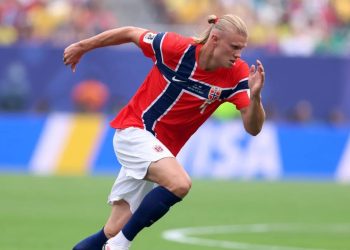 HAALAND CRITICO AL BAHIENSE FACUNDO TELLO LUEGO DE FRANCIA-MARRUECOS