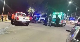 UNA MUJER FUE HOSPITALIZADA LUEGO DE SER ATROPELLADA POR UNA MOTO