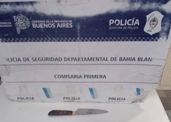 LUEGO DE QUERER AGREDIR A UN MENOR DE EDAD CON UN ARMA BLANCA FUE DETENIDO